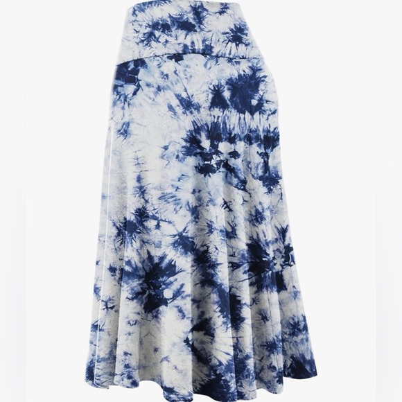 Women's Solid Ombre Lightweight Flare Midi Pull On Closure Skirt 1105 - Picture 3 of 6